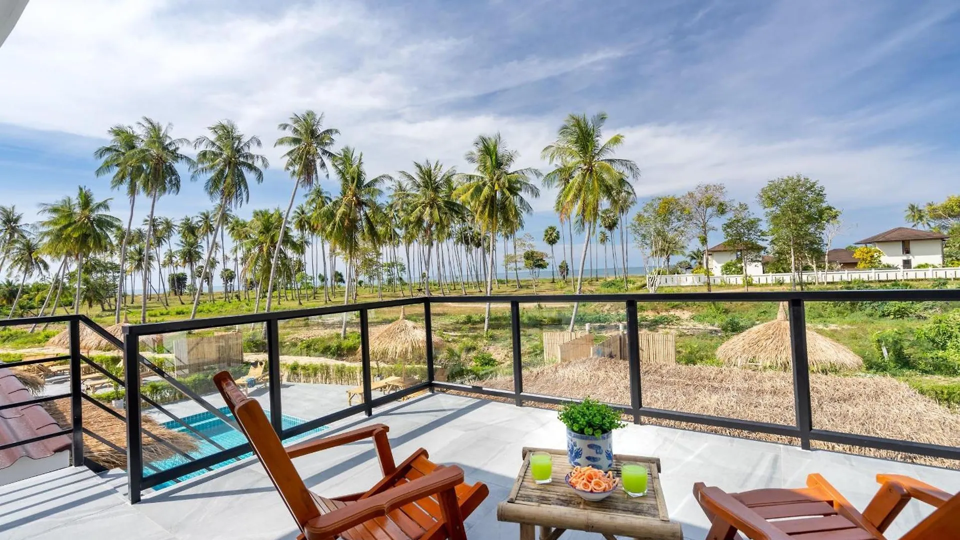 Manao Seaview Pool Villa 21 - 5 Mins Walk To The Beach Koh Lanta Thailand
